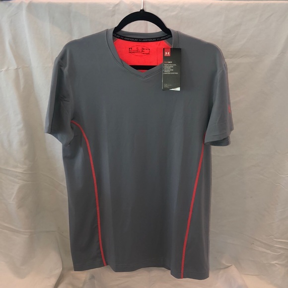 under armor fitted shirts